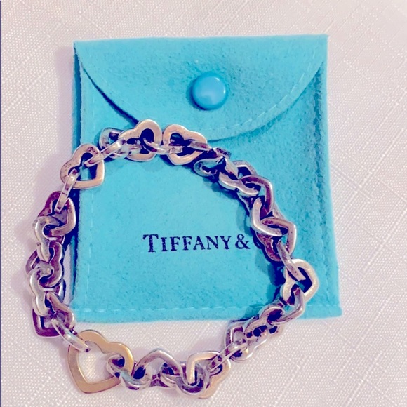 AUTHENTIC Y2K TIFFANY & CO HEART LINK BRACELET GOLD & SILVER RETIRED ⭐️⭐️⭐️⭐️⭐️ - Picture 3 of 14